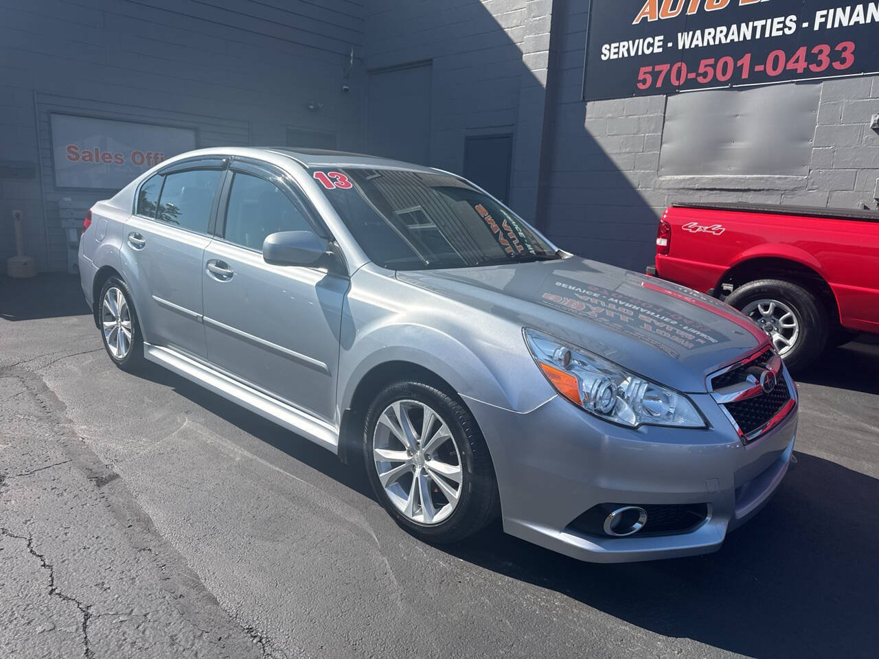 Used 2013 Subaru Legacy 2.5i Limited AWD/4WD image 1