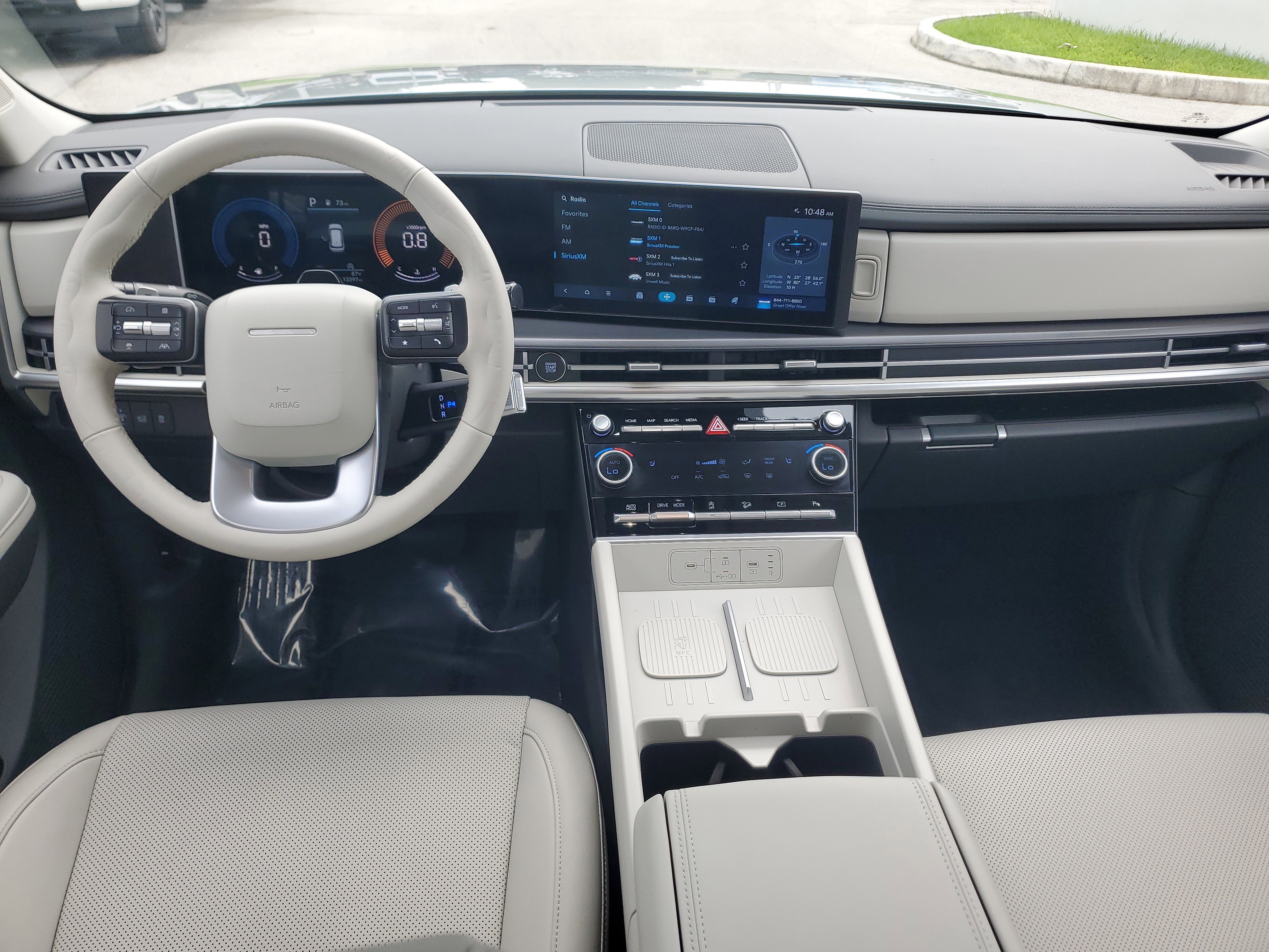 Used 2025 Hyundai Santa Fe SEL image 17