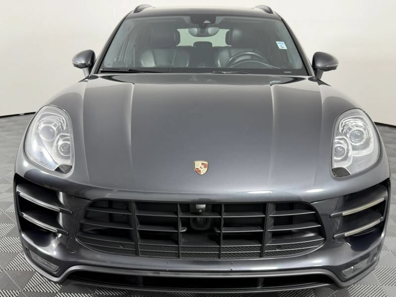Used 2018 Porsche Macan Turbo AWD/4WD image 3