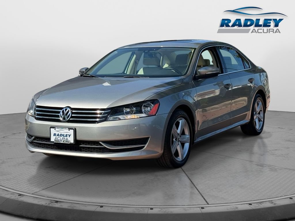 Used 2013 Volkswagen Passat 2.5 SE FWD image 3