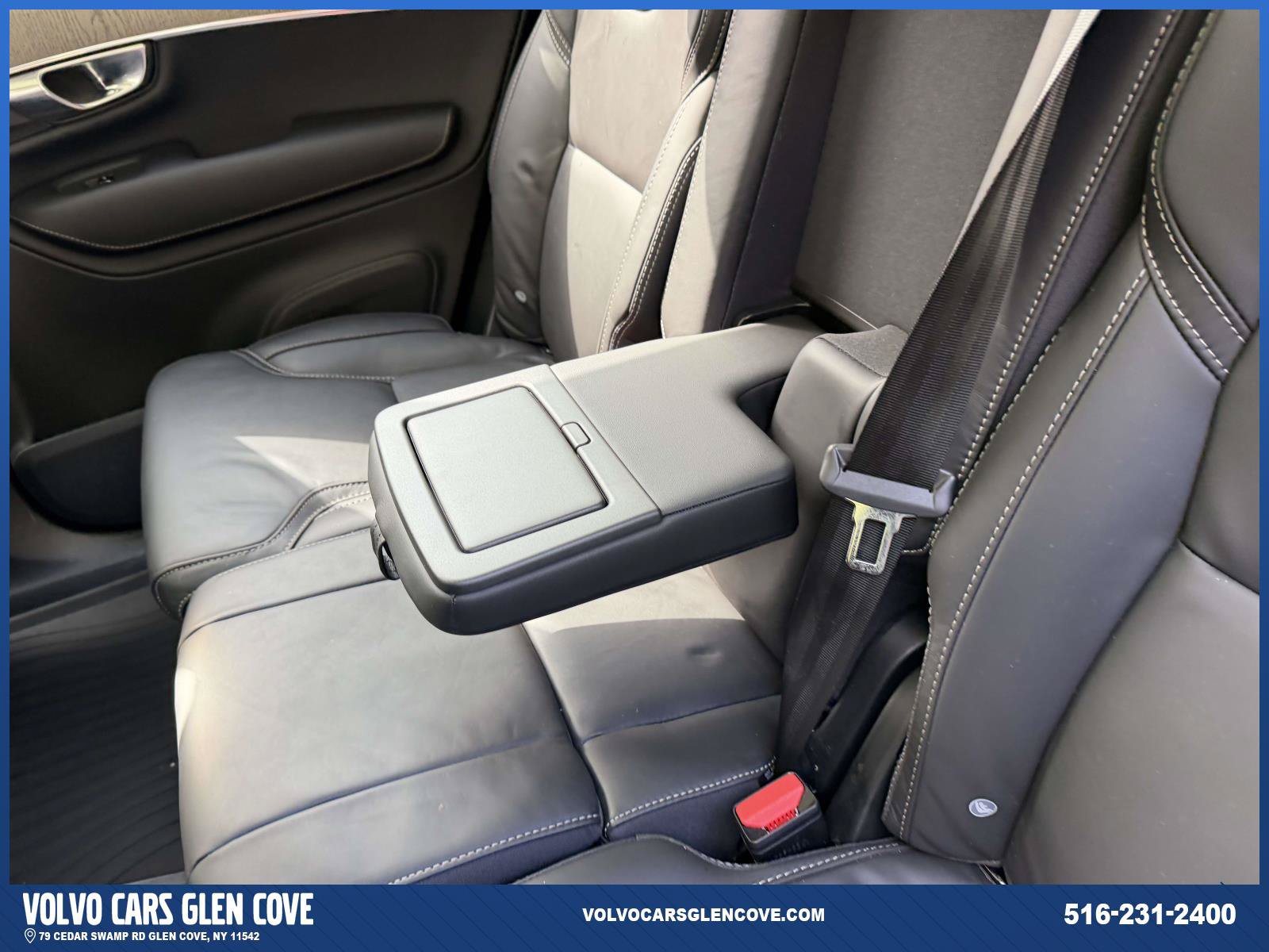 Used 2025 Volvo XC90 T8 Ultra w/ Protection Package Premier AWD/4WD image 20