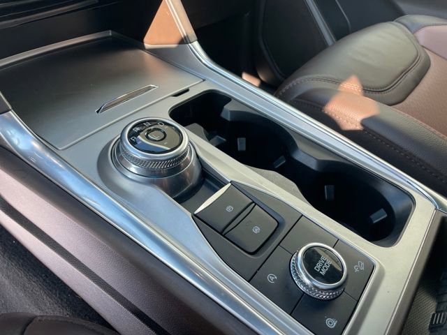 Used 2023 Ford Explorer King Ranch w/ Technology Package image 22