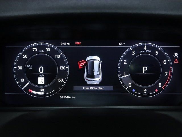 Used 2019 Land Rover Range Rover Velar S image 22