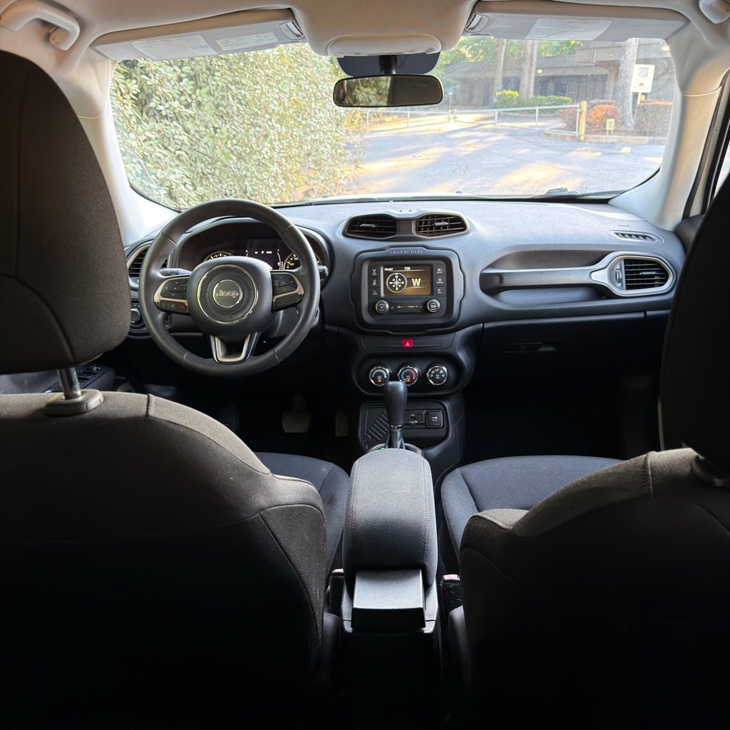 Used 2017 Jeep Renegade Sport w/ Power & Air Group FWD image 22