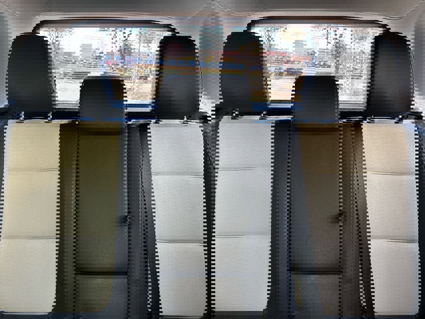 Used 2017 Volkswagen Tiguan S image 29