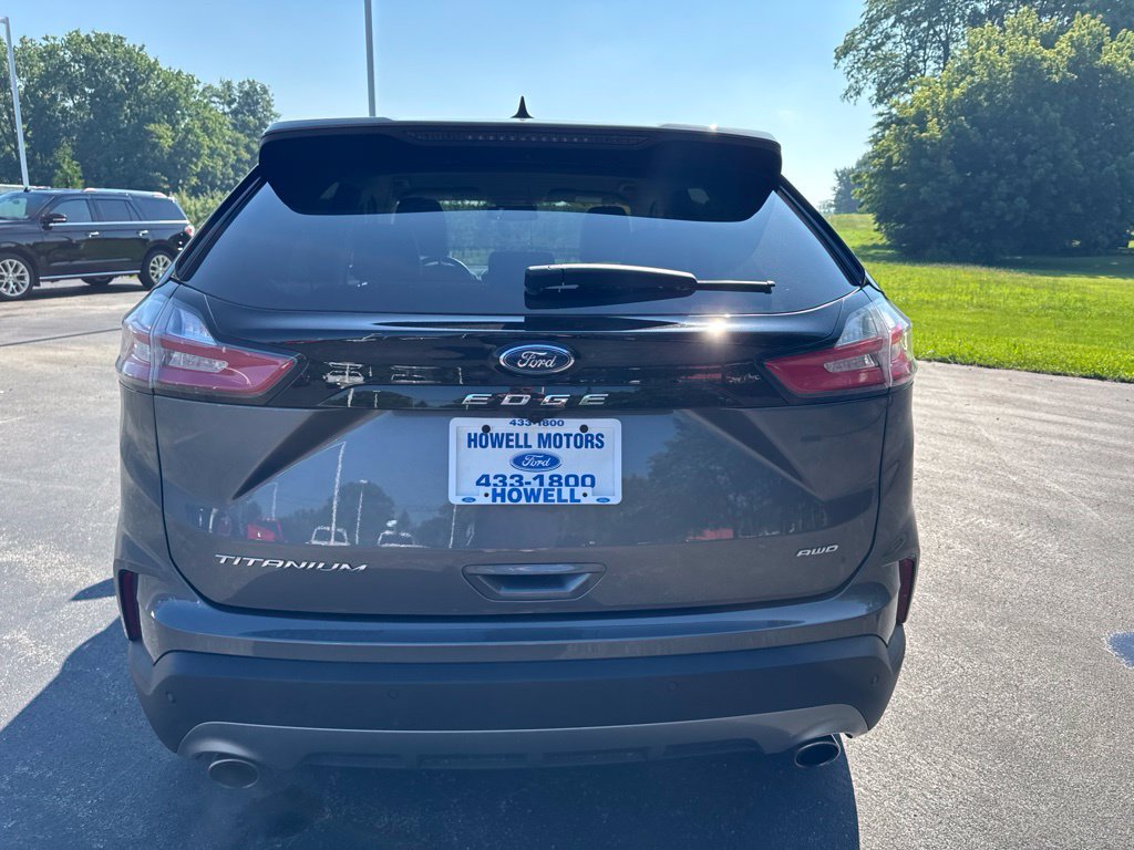 Used 2024 Ford Edge Titanium AWD/4WD image 7