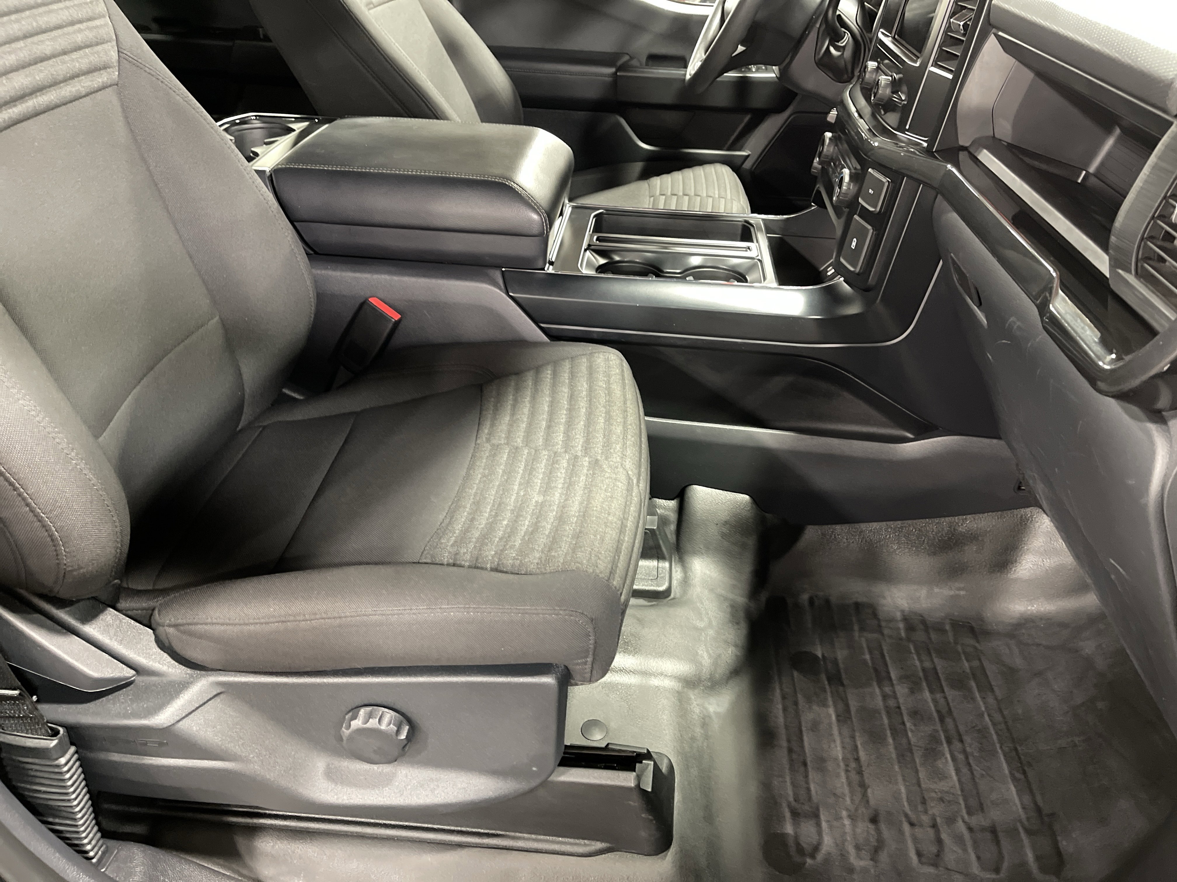 Used 2022 Ford F150 XL w/ STX Appearance Package image 15