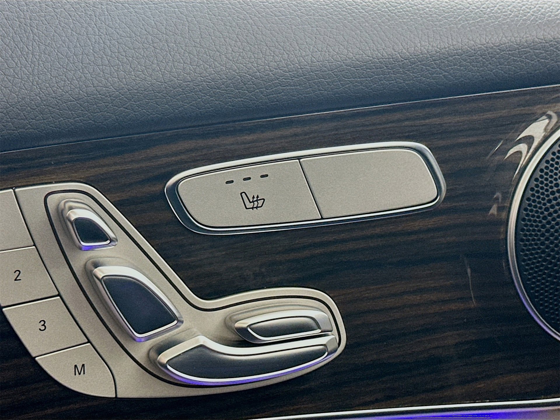 Certified 2021 Mercedes-Benz GLC 300 4MATIC image 21