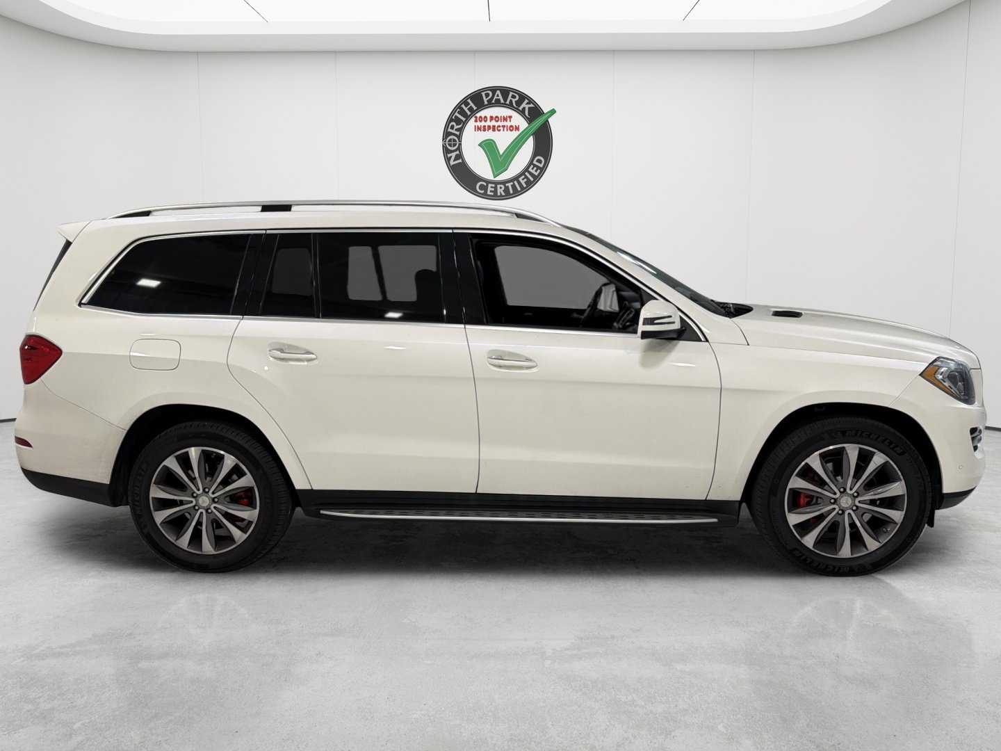 Used 2013 Mercedes-Benz GL 320 BlueTEC 4MATIC image 6