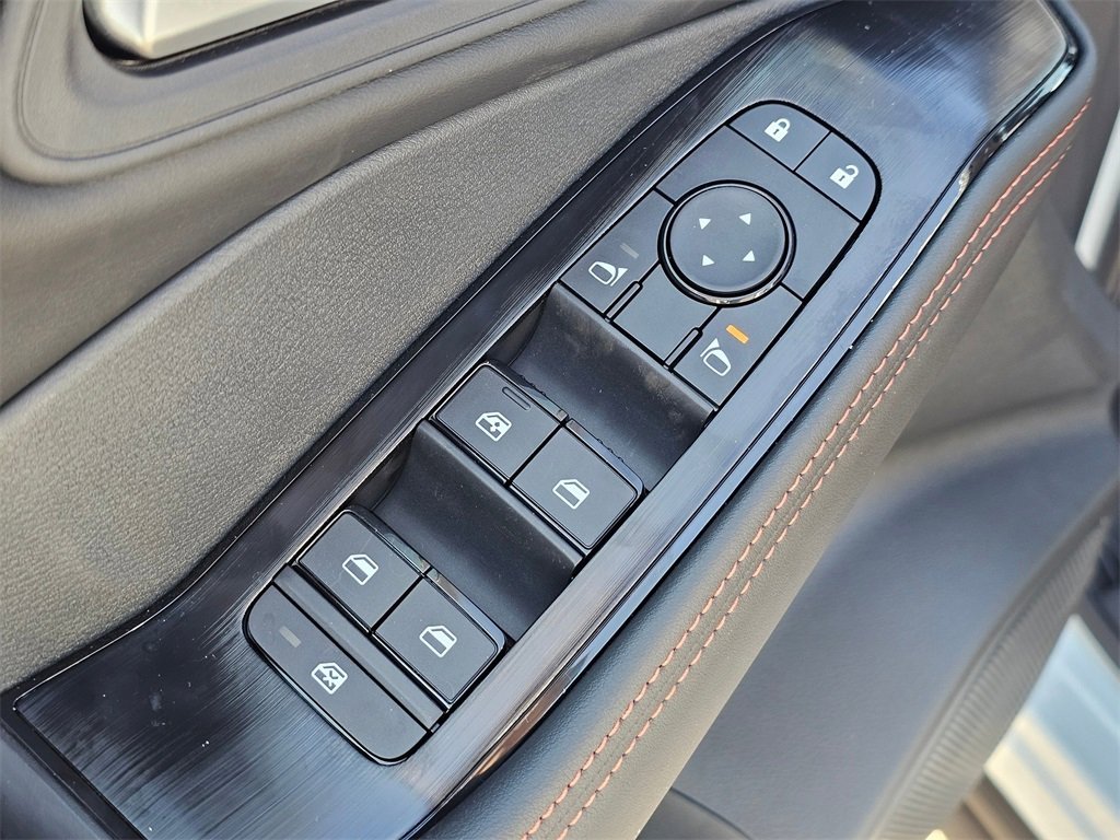New 2026 Nissan Rogue SV image 28