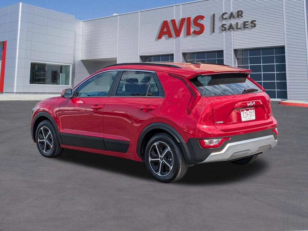 Used 2025 Kia Niro LX FWD image 9