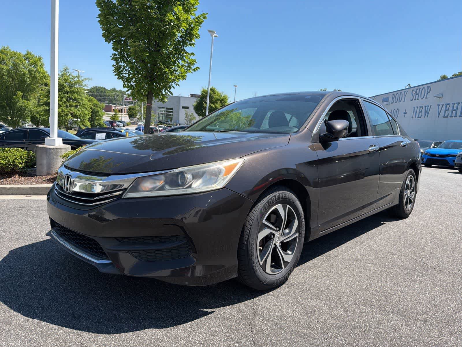 Used 2017 Honda Accord LX image 1