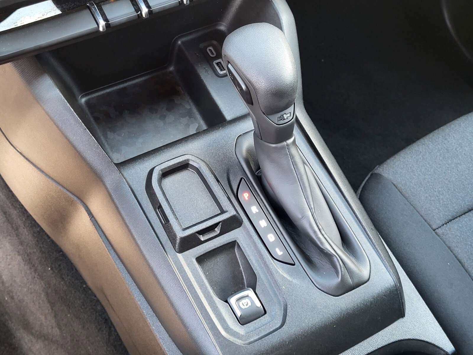 Used 2024 Chevrolet Colorado W/T image 24