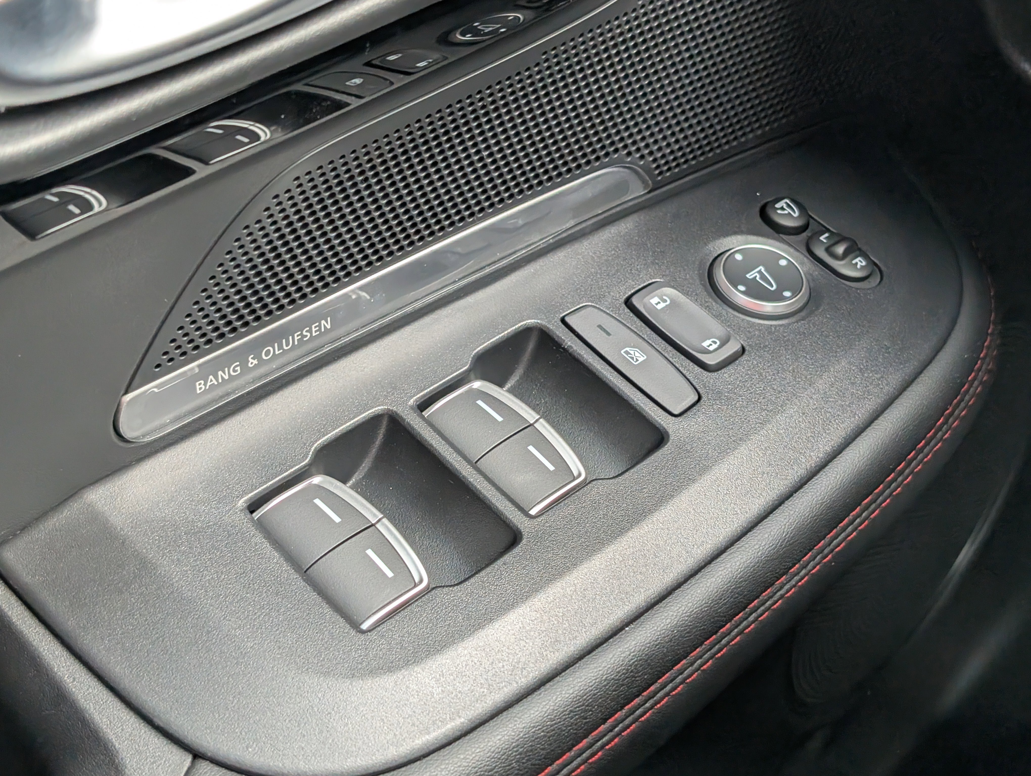 Certified 2025 Acura ADX A-Spec image 23