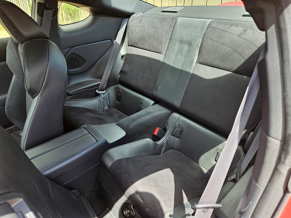Used 2025 Toyota GR86 Premium w/ Performance Package RWD image 18