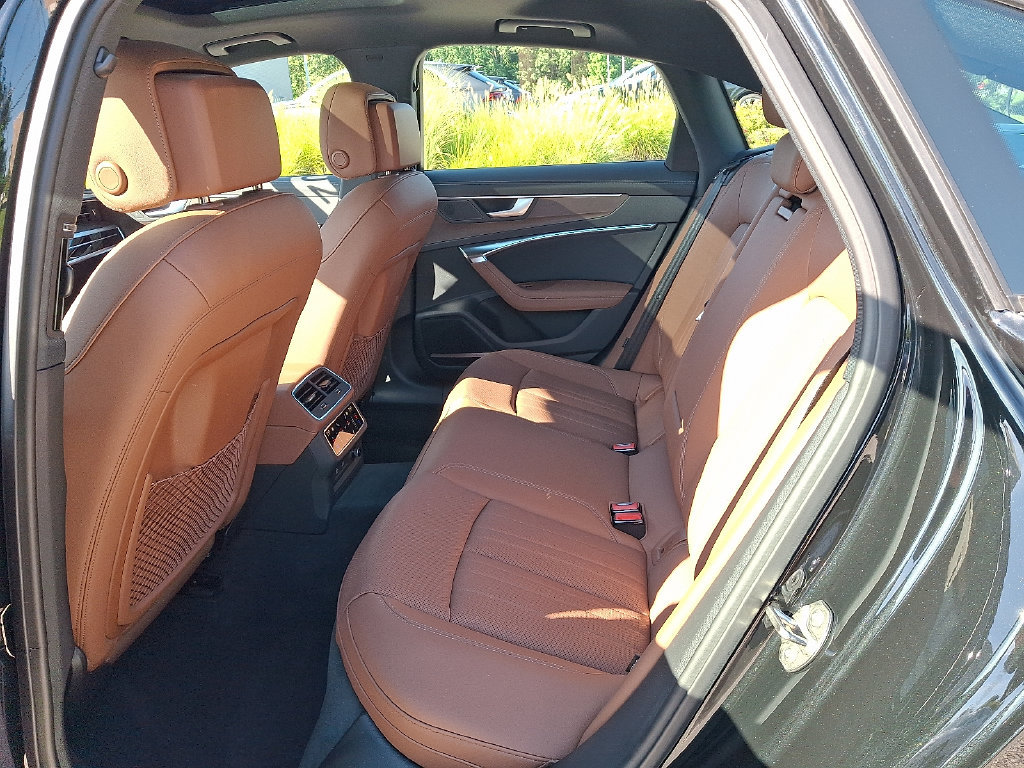 Certified 2025 Audi A6 Premium Plus AWD/4WD image 10