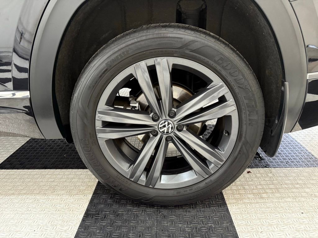 Used 2021 Volkswagen Atlas SE image 11