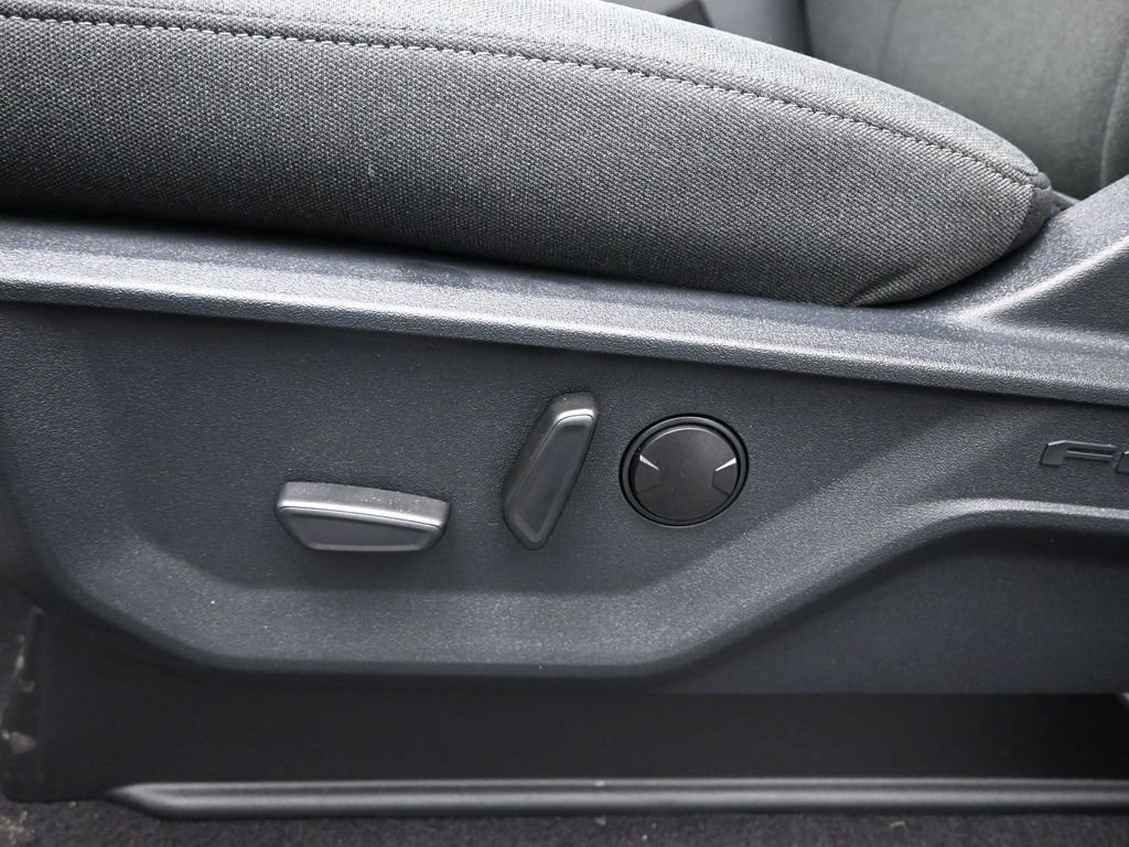 New 2025 Ford F150 XLT w/ Equipment Group 303A High image 10