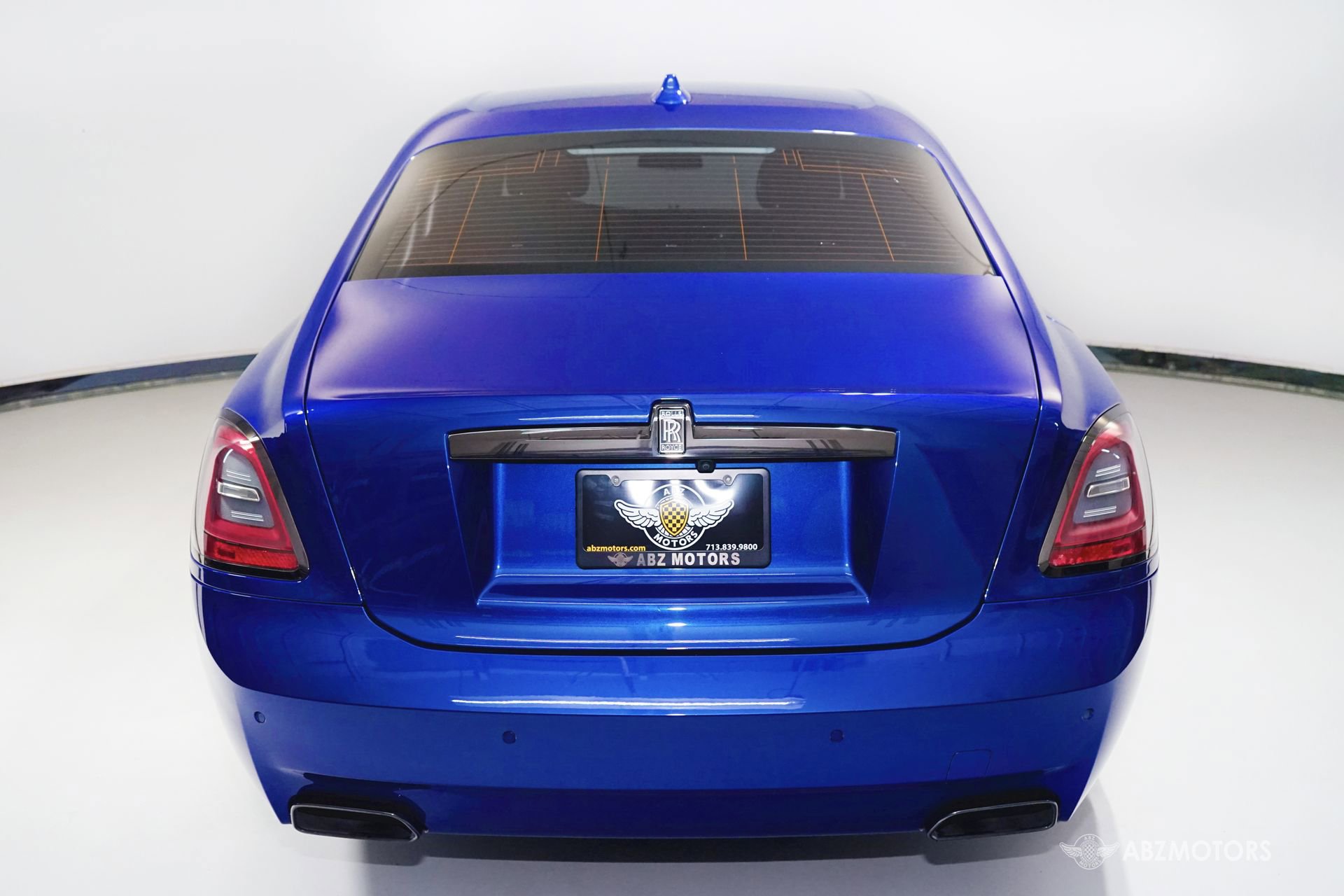 Used 2022 Rolls-Royce Ghost Black Badge image 8