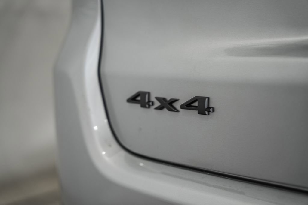 New 2026 Jeep Compass Latitude image 7