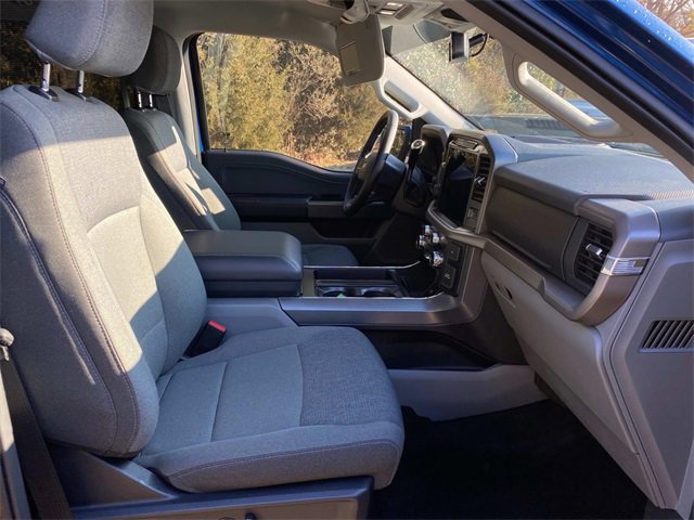 Used 2025 Ford F150 XLT w/ Equipment Group 302A MID image 11