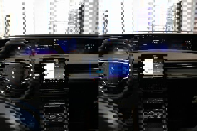 New 2026 Lincoln Nautilus Premier w/ Equipment Group 102A image 36