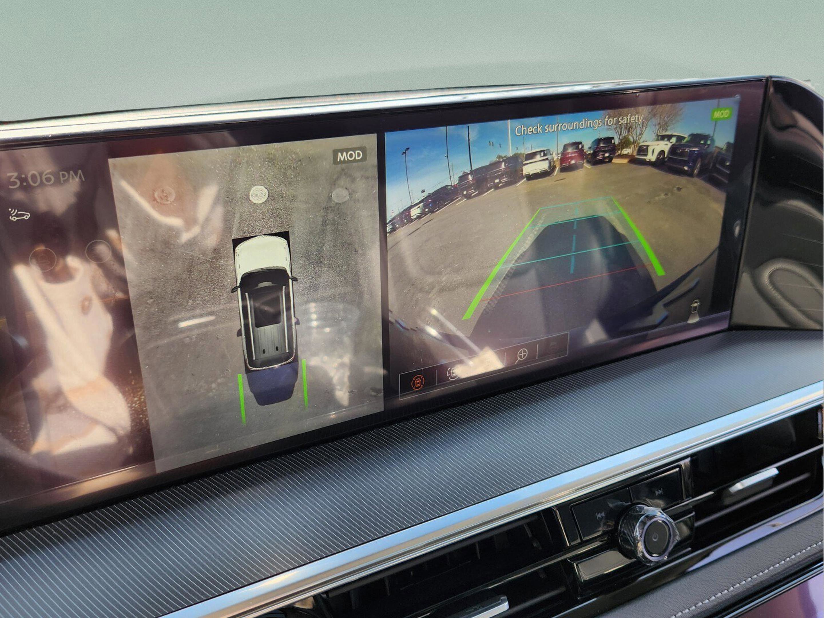 New 2025 INFINITI QX80 Pure w/ Cargo Package image 19