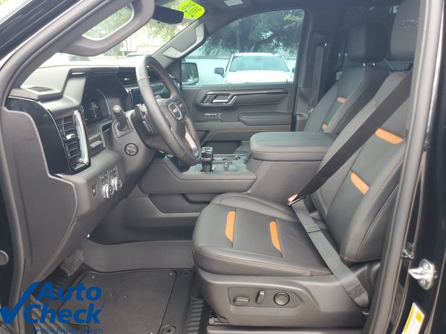 Used 2026 GMC Sierra 1500 AT4 w/ AT4 Premium Package AWD/4WD image 19