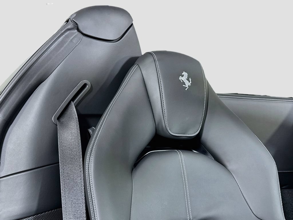 Certified 2023 Ferrari F8 Tributo RWD image 20