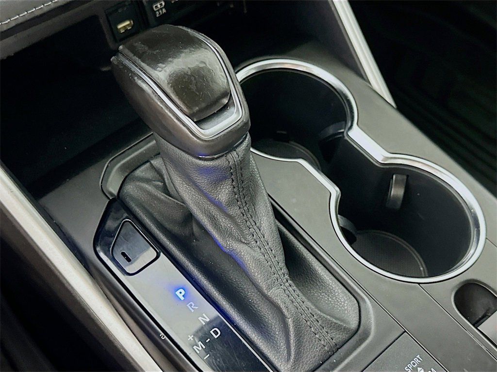 Used 2021 Toyota Highlander XLE image 33