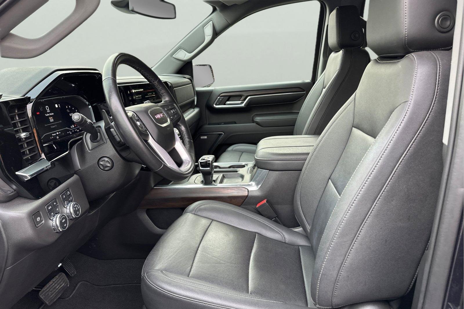 Used 2023 GMC Sierra 1500 SLT w/ SLT Premium Plus Package image 14