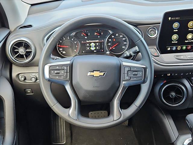 New 2026 Chevrolet Blazer LT w/ LPO, Black Grille Bar Package FWD image 11