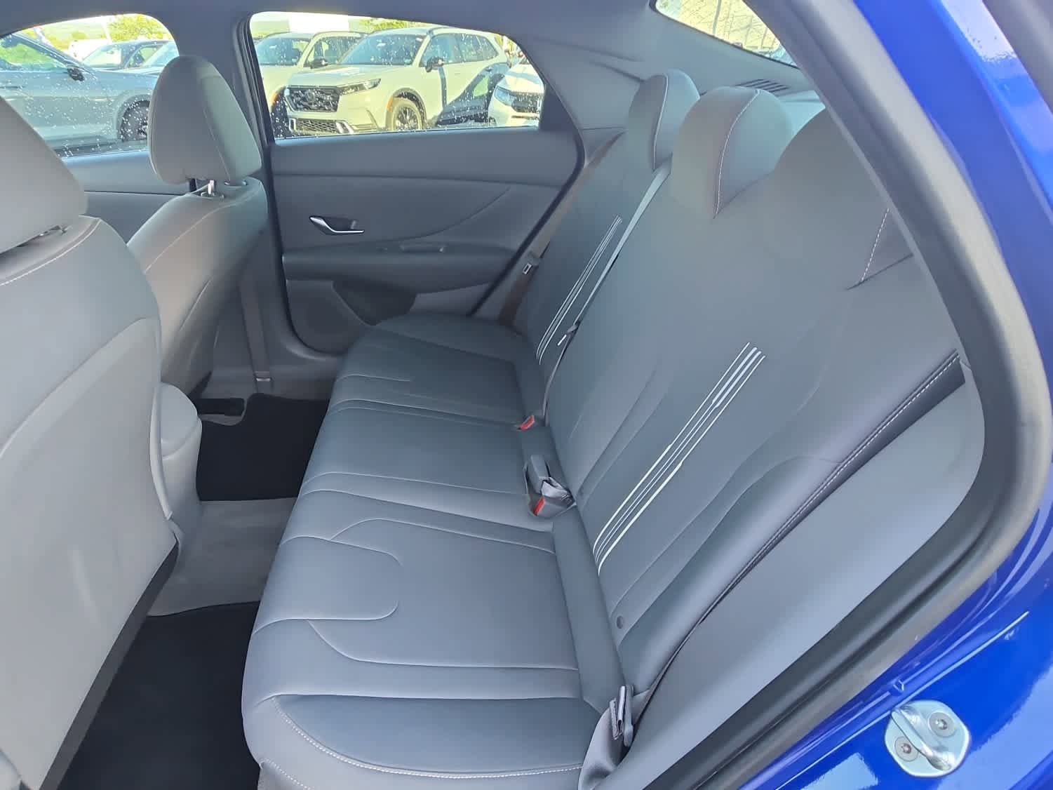 Used 2022 Hyundai Elantra SEL FWD image 54