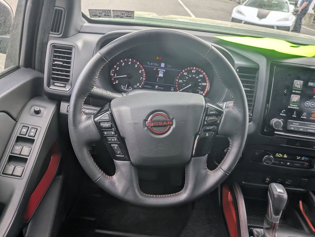 Used 2022 Nissan Frontier PRO-4X w/ Technology Package AWD/4WD image 12