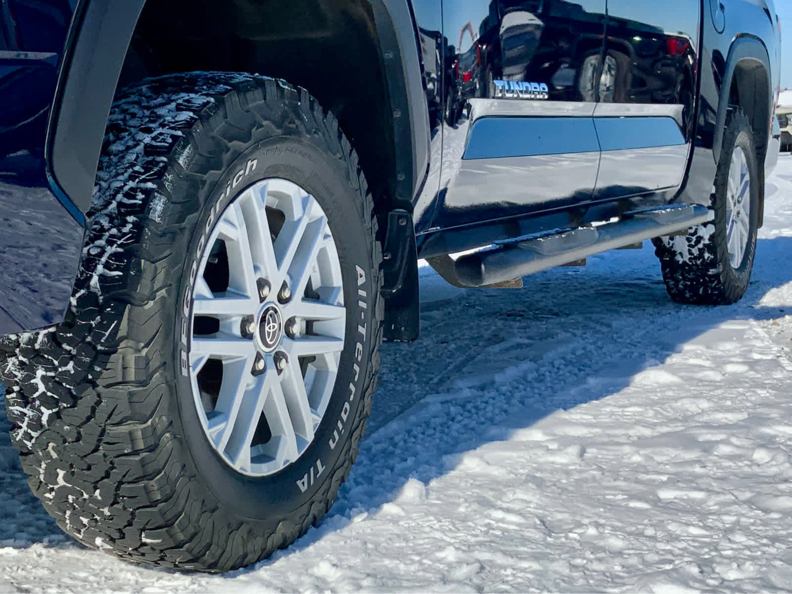 Used 2024 Toyota Tundra SR5 w/ SR5 Premium Package image 16