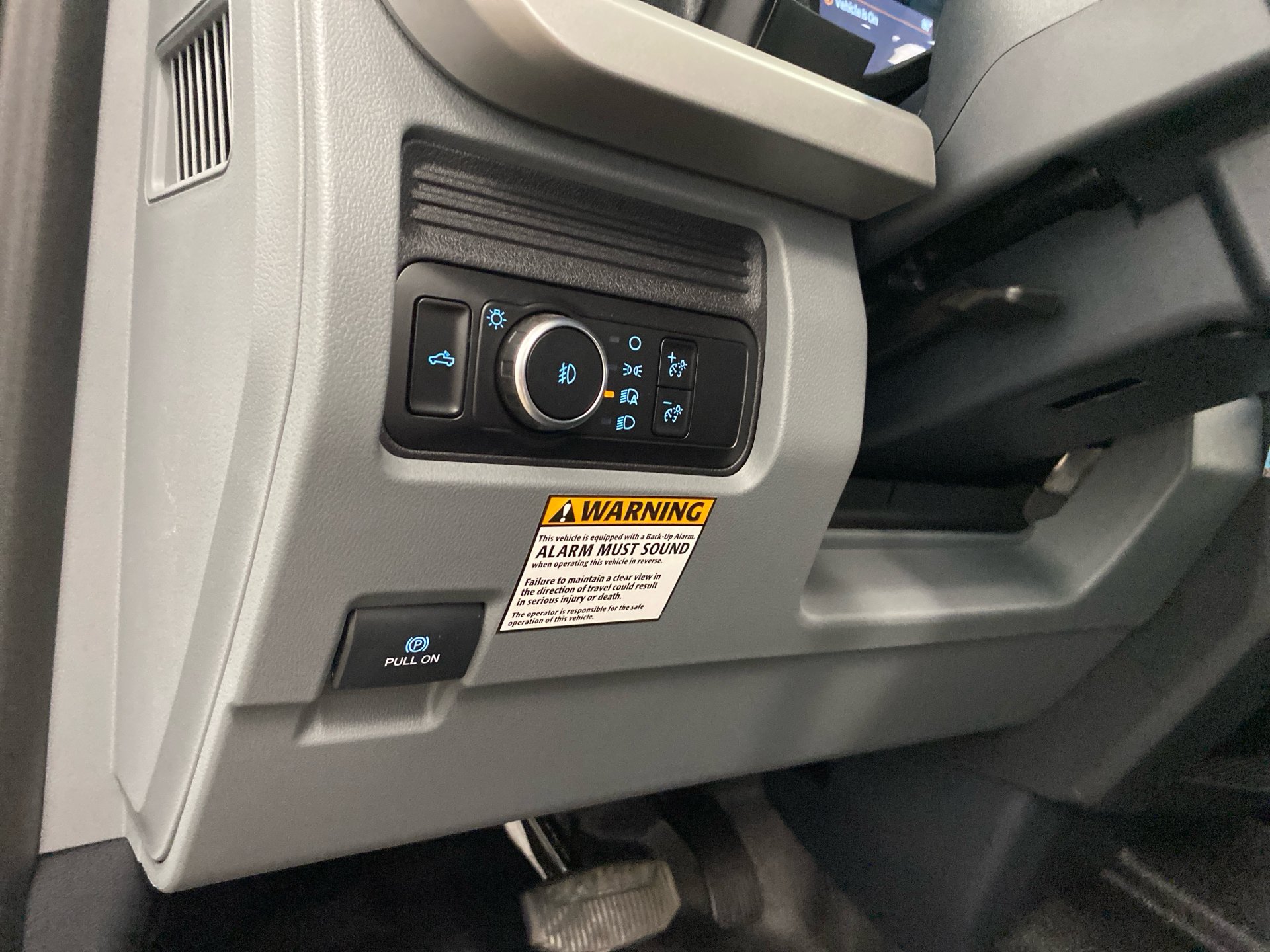 New 2026 Ford F350 XL w/ XL Chrome Package AWD/4WD image 19