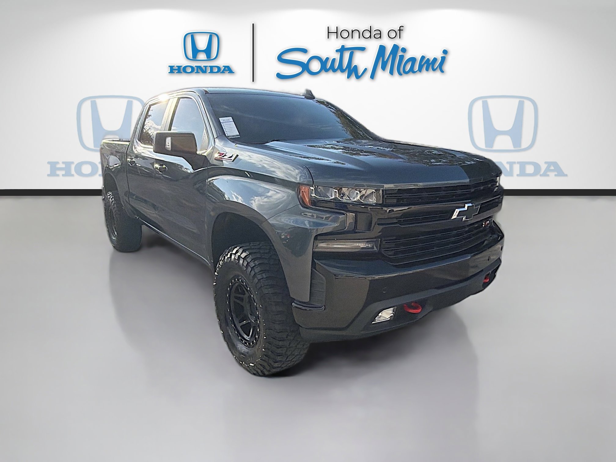 Used 2020 Chevrolet Silverado 1500 LT Trail Boss image 1