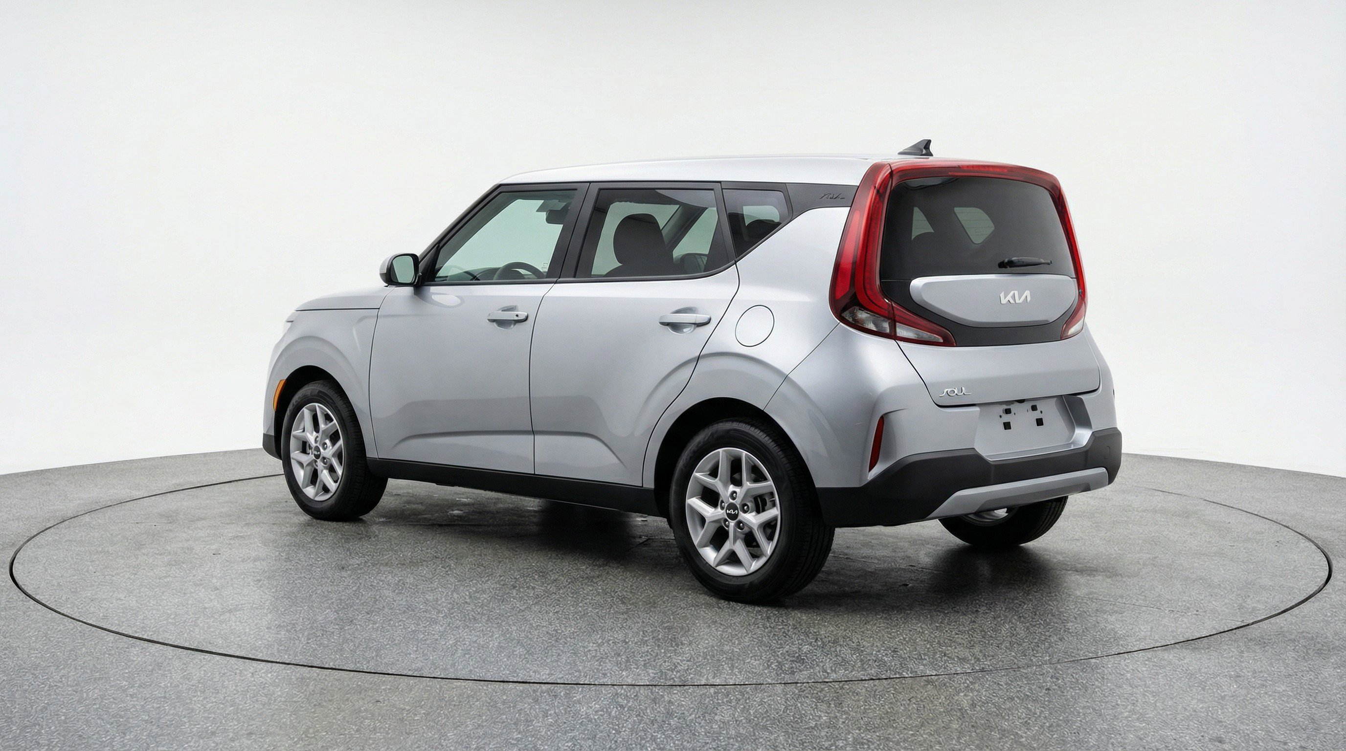 Used 2025 Kia Soul LX w/ LX Technology Package image 6