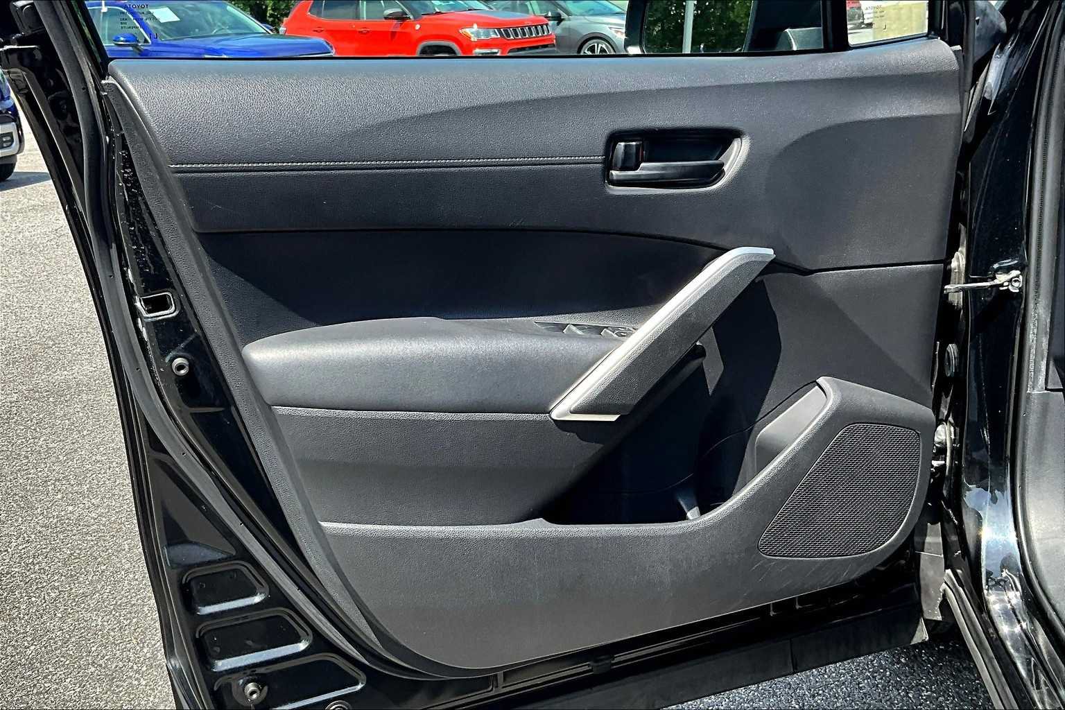 Used 2022 Toyota Corolla Cross LE FWD image 20