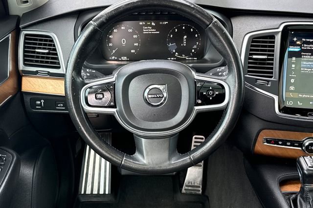 Used 2021 Volvo XC90 T5 Momentum w/ Protection Package Premier image 17