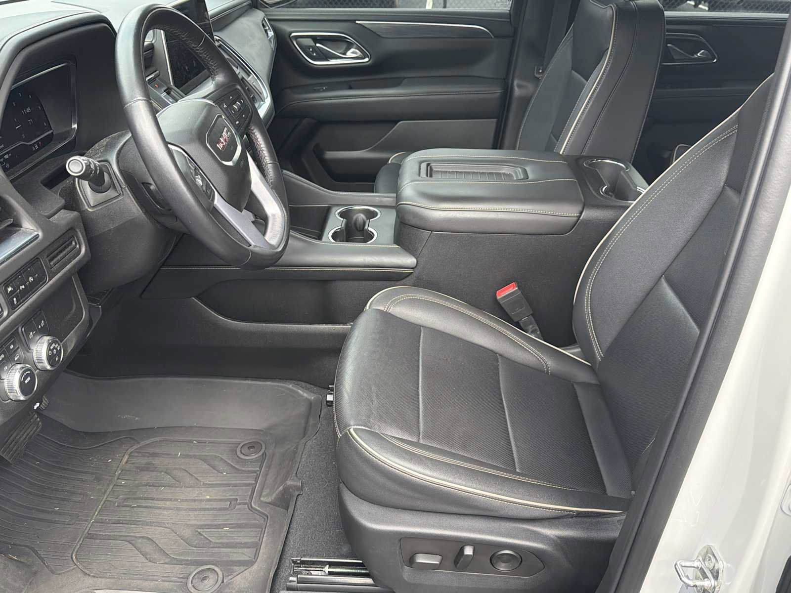 Used 2023 GMC Yukon XL SLT image 20