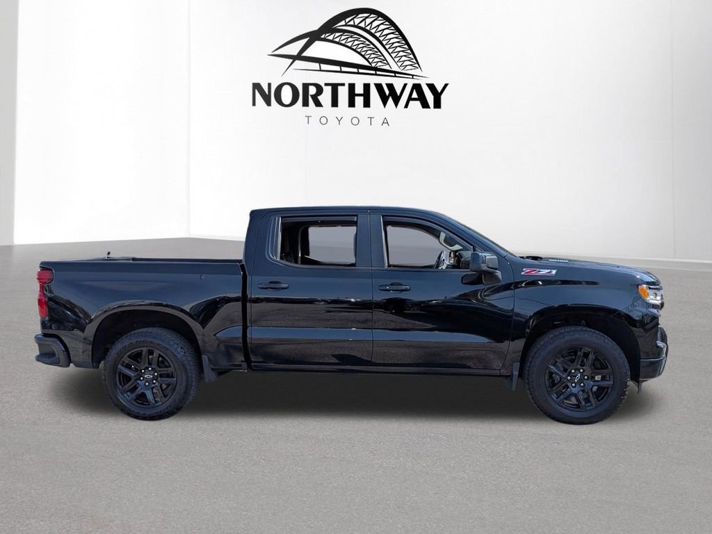 Used 2022 Chevrolet Silverado 1500 RST image 3