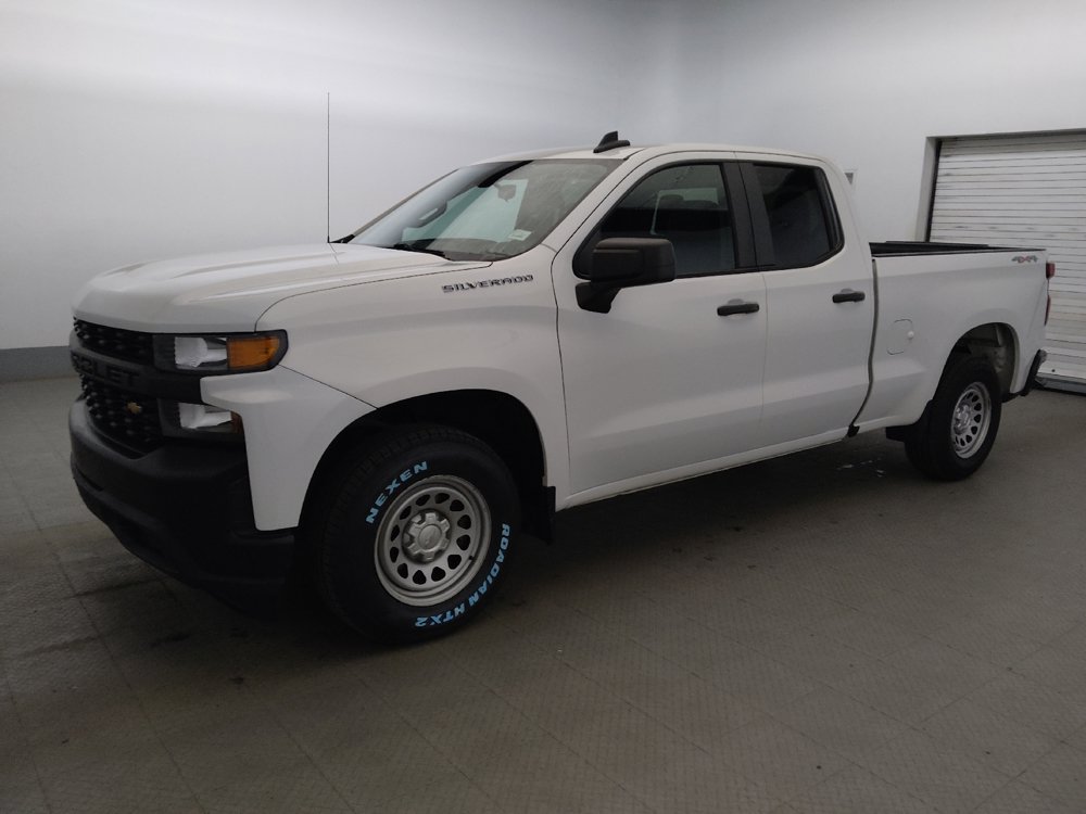 Used 2019 Chevrolet Silverado 1500 W/T w/ WT Convenience Package AWD/4WD image 2
