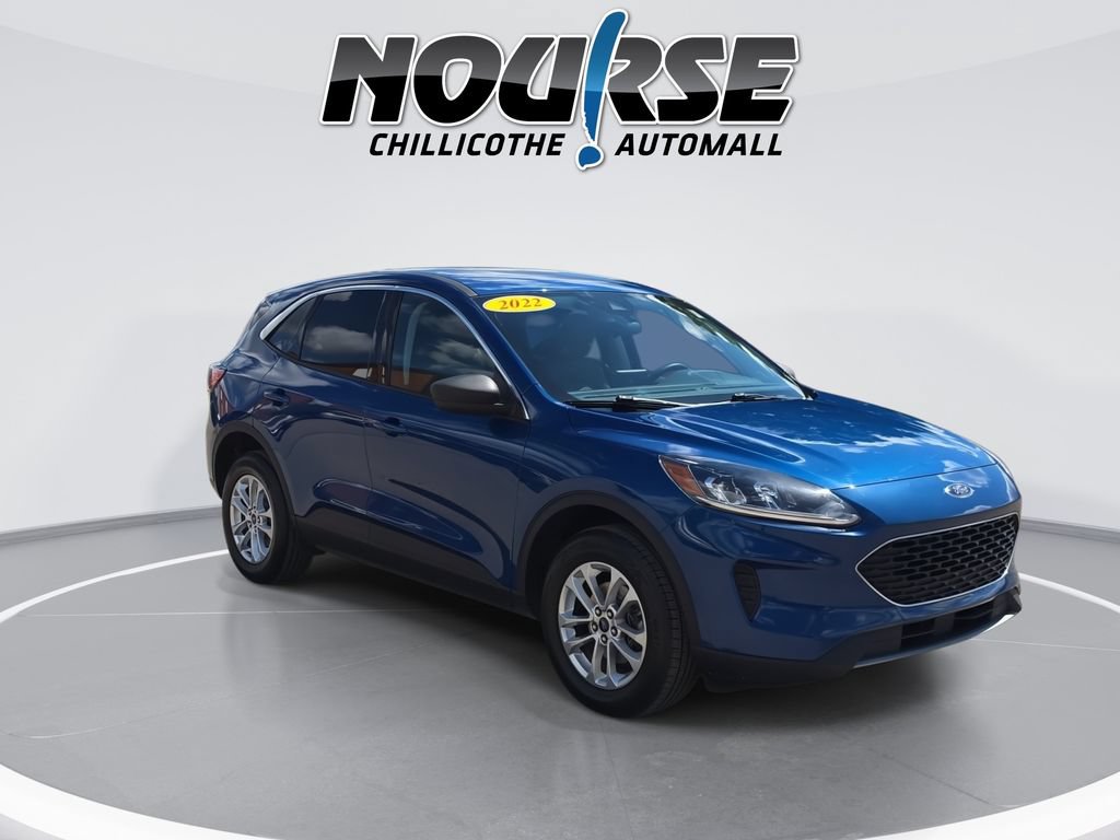 Used 2022 Ford Escape SE AWD/4WD image 2