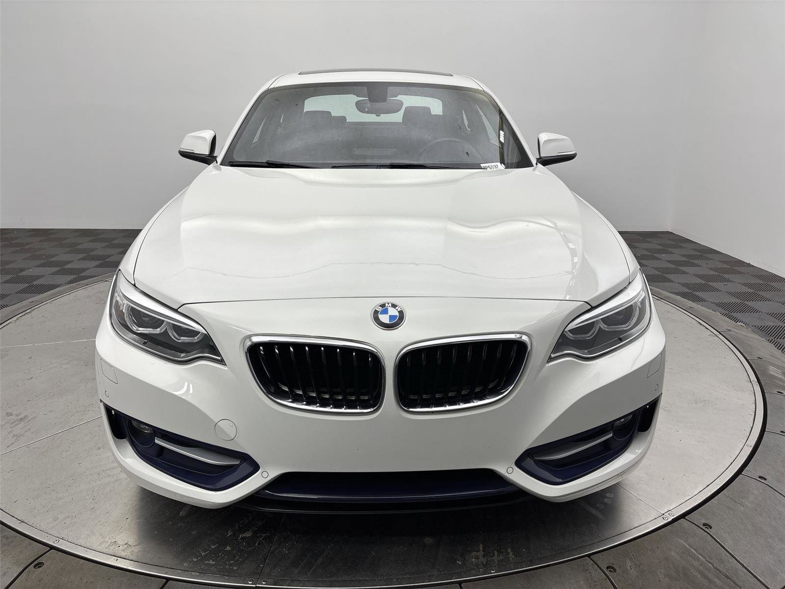 Used 2017 BMW 230i xDrive Coupe AWD/4WD image 14