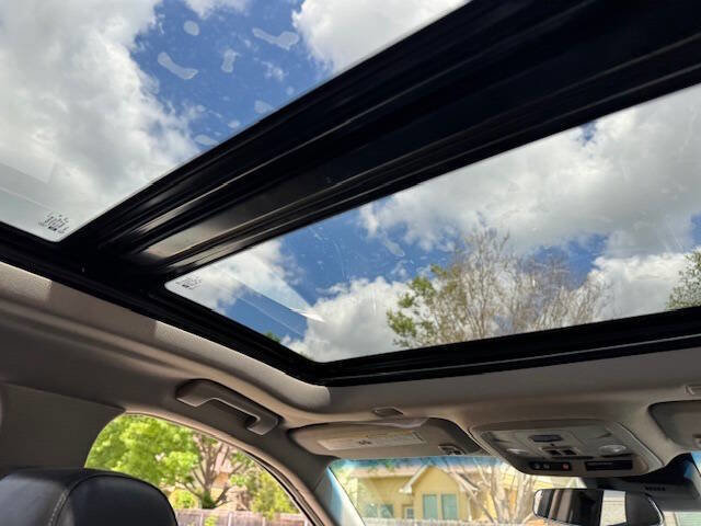 Used 2017 Cadillac CTS Luxury RWD image 27