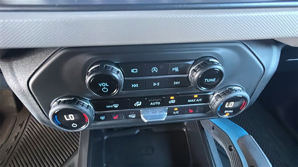 Certified 2023 Ford Bronco Wildtrak image 16