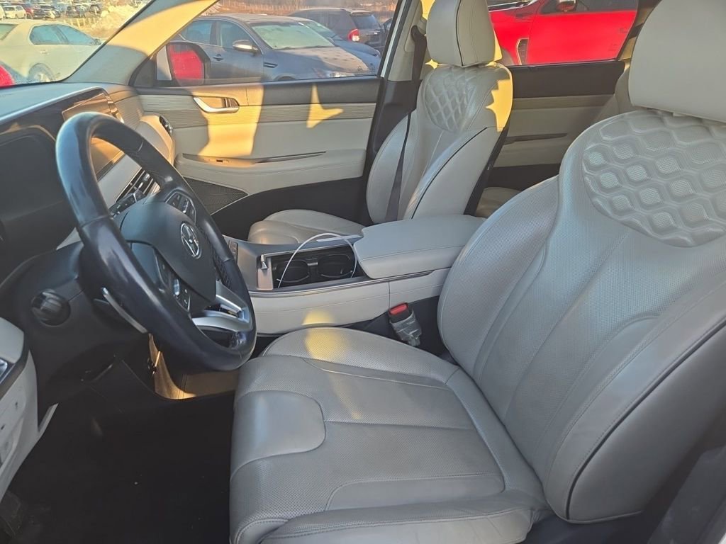 Used 2021 Hyundai Palisade Limited image 9