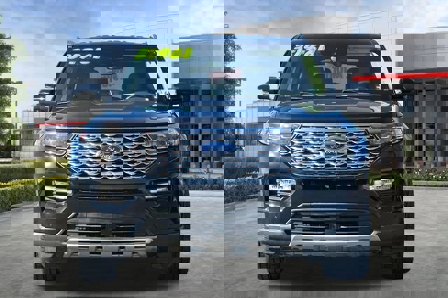 Used 2022 Ford Explorer Platinum w/ Equipment Group 601A image 10