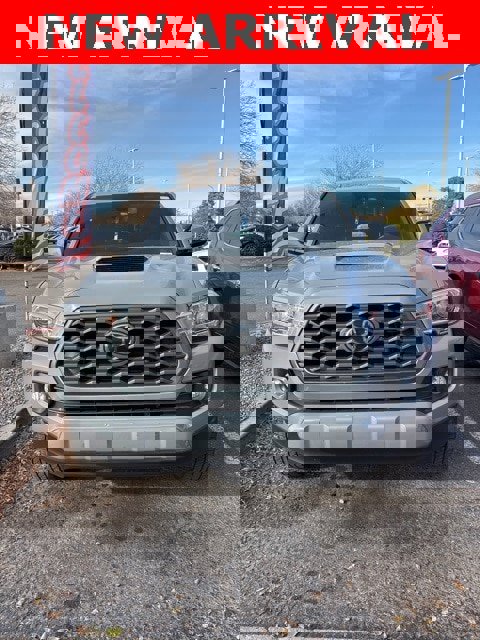 Used 2021 Toyota Tacoma TRD Sport image 3